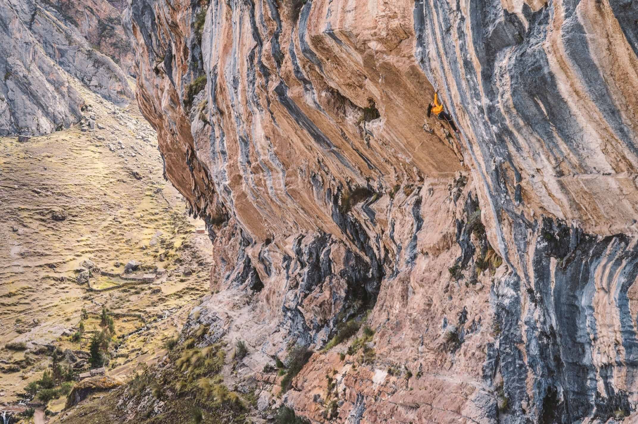 The_North_Face_Mountain_Climbing