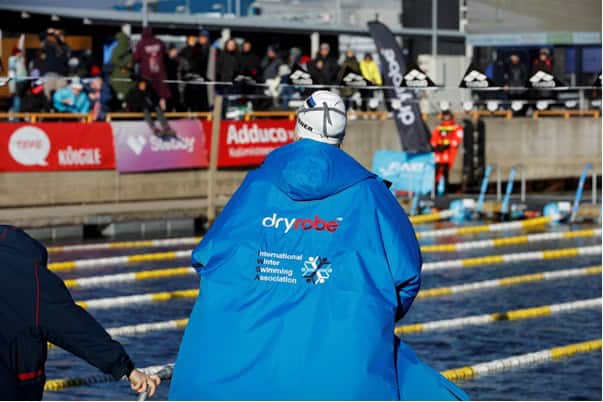 Dryrobe announces two-year partnership with International Winter Swimming Association