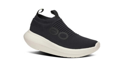 OOFOS Men's OOmy Zen - Chalk Black