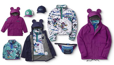 1. Children’s outdoor winter clothing set with Mickey Mouse print and warm jackets.
