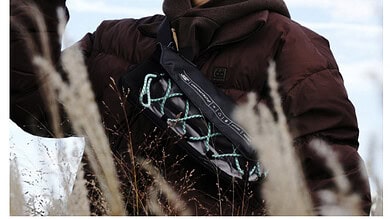 Refreshing outdoor water bottle for hiking and outdoor activities, designed for adventure and hydration.