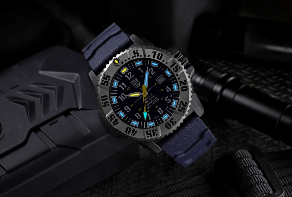 High-quality dive watch featuring a durable blue strap and robust bezel for underwater adventures.